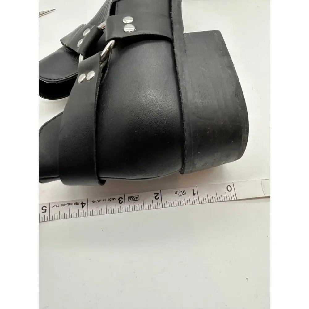 BP Nordstrom Black Leather Moto Ankle Boot Size 8.5 Harness Ring Zip Buckle Fall